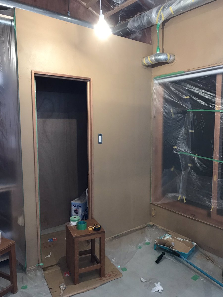 小田 隆 Oda Takashi 乾くとチョークで描ける壁用塗料を塗ってみた ターナーのイマジンチョークボードペイント