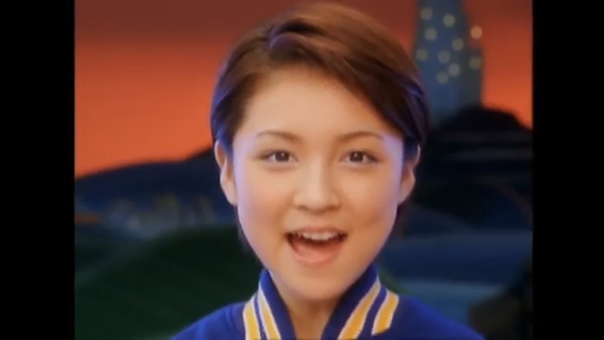 とーこ Twitterissa 吉澤さんってデビューしたてとその後でパッと見た感じ顔変わってるように見えて 実は全然変わってないトリックあるのかもしれん よっすぃー 吉澤ひとみ