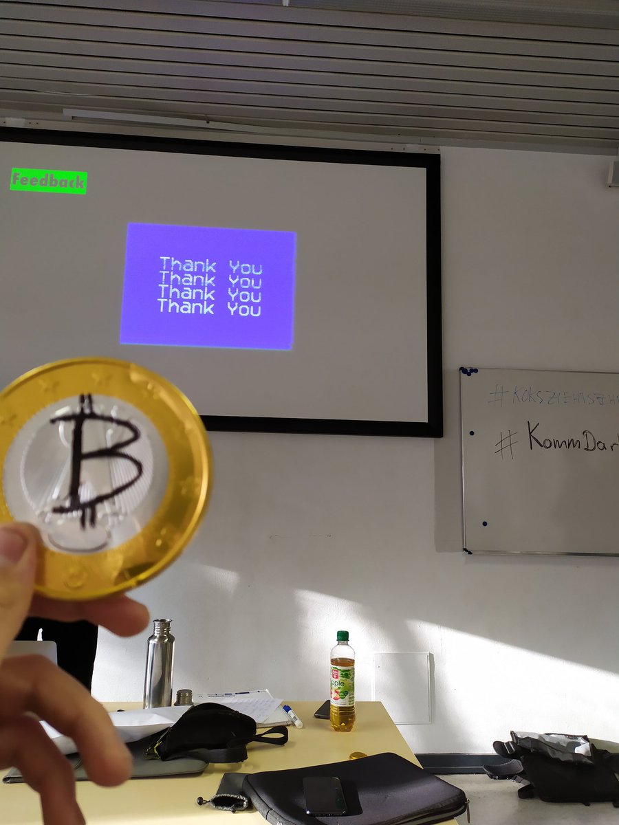 ThatErstiThough's tweet photo. Gerade in der Session "Dark Net" ein paar Bitcoins ergattert 💰 Super Vortrag und sehr Informativ 👍🏼
#wll #KommDark #KOKSZIEHTSEHRGUT #Onkomm #hda https://t.co/cISzJ84NDe