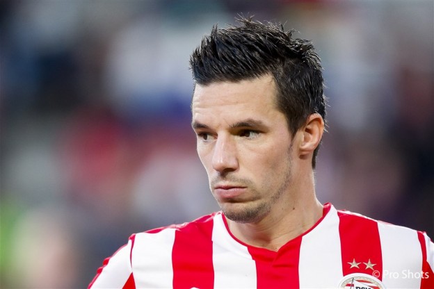 PSV Fans tweet media