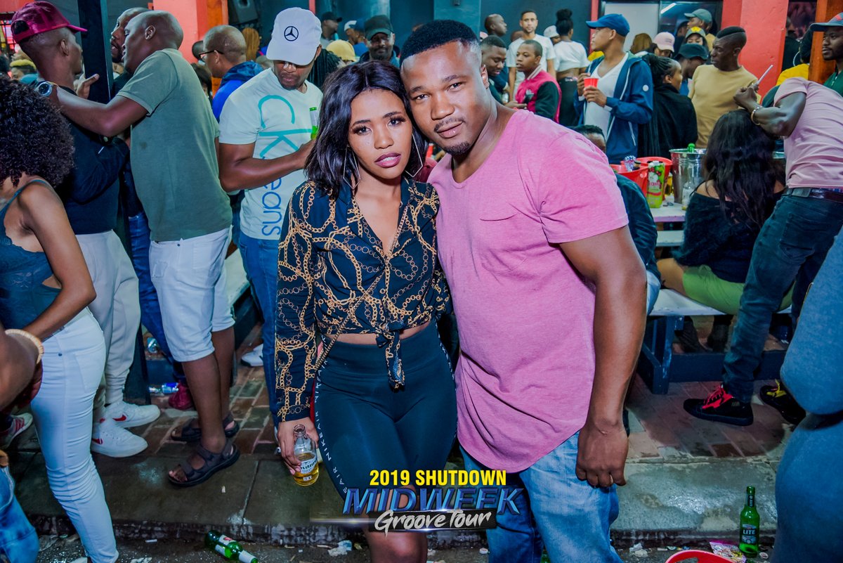Mutla_Holdings's tweet photo. #MutlaHighlights the @BafokengCorner final edition of the #MidweekGrooveTour was amazing... We had good music, good people and a fun time. #MutlaHoldings #BafokengCorner https://t.co/9pBWtvhVTW