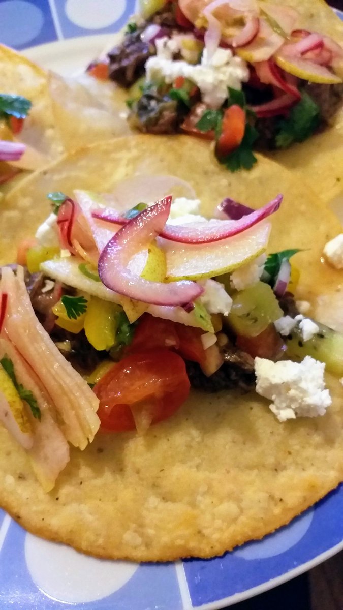 FloRoadMarket's tweet image. OK, not to alarm you, but the tacos are happening in a big way at the Christmas Fair Sat, which means (a) queues, (b) sideways head tilting, and (c) general delirium. Perfect!