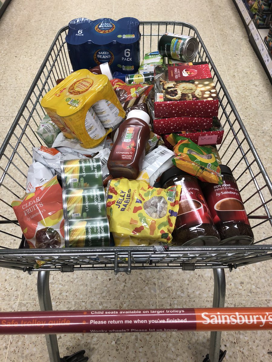 HpsCroydon's tweet photo. Our Donation Helping Local People at Christmas #shopforothers Thank you to all who Donated 👍 https://t.co/shi1qHewLr