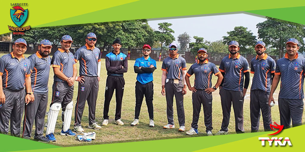 tykasports's tweet photo. #LakeCityWarriors, #Bhopal cricket team for #MayankChaturvedi All India cricket tournament.
Teamwear by TYKA
#TYKAsports #RiseBeyondReach #Cricket #TeamPic #CricketTeam #Bhopal #MP #CustomisedKit #SublimatedKit #teamJersey #TeamKit https://t.co/uygsk4BNee