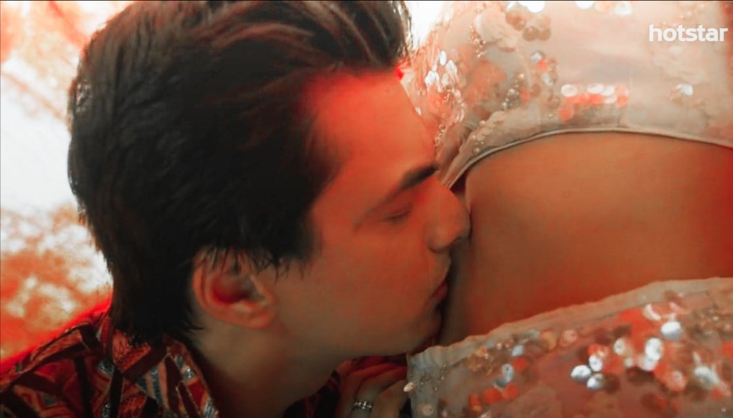 FINALLY....!! 🔥🔥
2019 😍💃💃

#KartikGoenka's 
'MISSION ACCOMPLISHED' 🤘😌🙈😉😂🤣

#yrkkh #kaira #Shivin #BestActors
#LoveYouKaira1000
#1000EpisodesOfKaira 

Thankuu @shammakaira for cap 😘