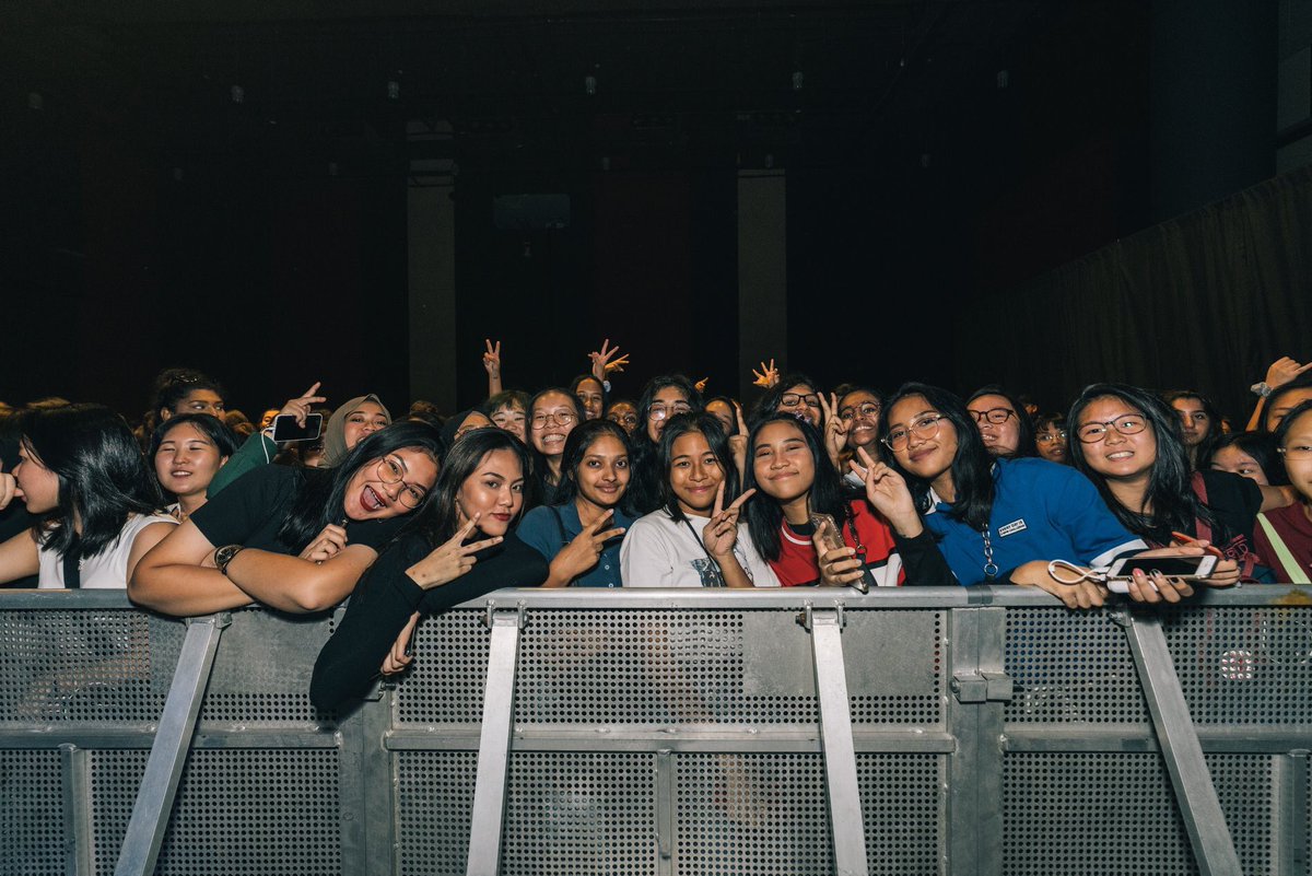 livenationsg's tweet photo. #tbt to @oneruel’s #ReadyTour in Singapore earlier this year! How many of you are going AGAIN and already have your tickets to the #FreeTimeWorldTour? 🎫 https://t.co/Le0uyQJ4IF https://t.co/VKybEt464d