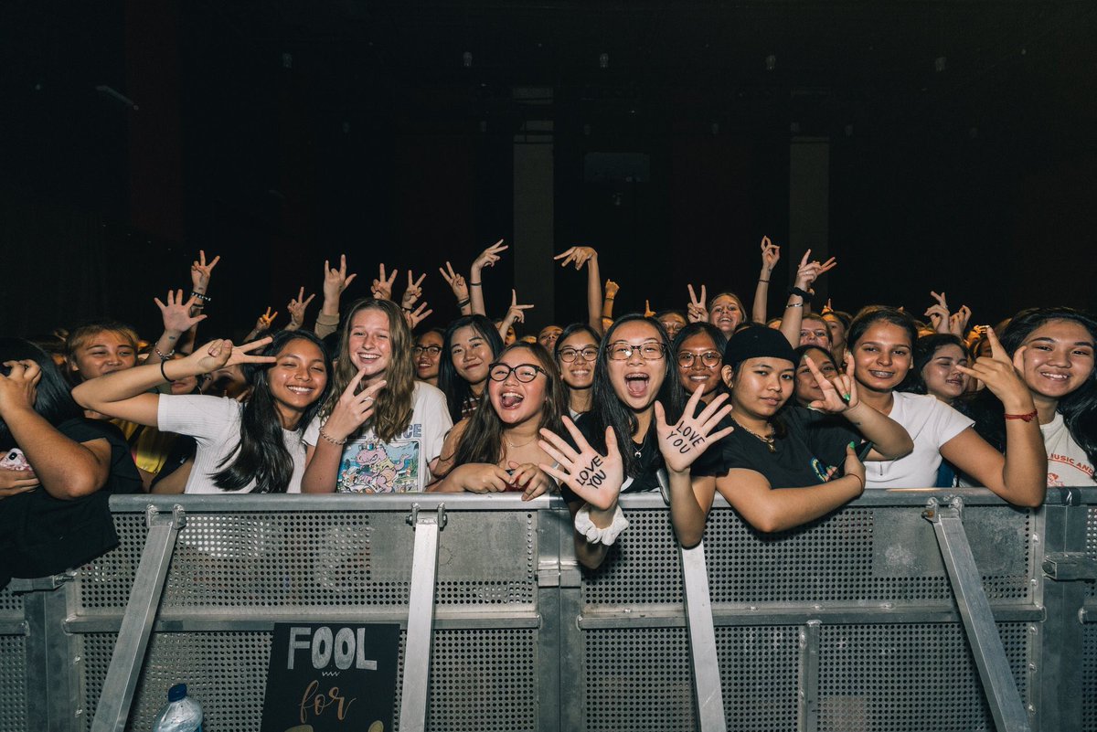 livenationsg's tweet photo. #tbt to @oneruel’s #ReadyTour in Singapore earlier this year! How many of you are going AGAIN and already have your tickets to the #FreeTimeWorldTour? 🎫 https://t.co/Le0uyQJ4IF https://t.co/VKybEt464d