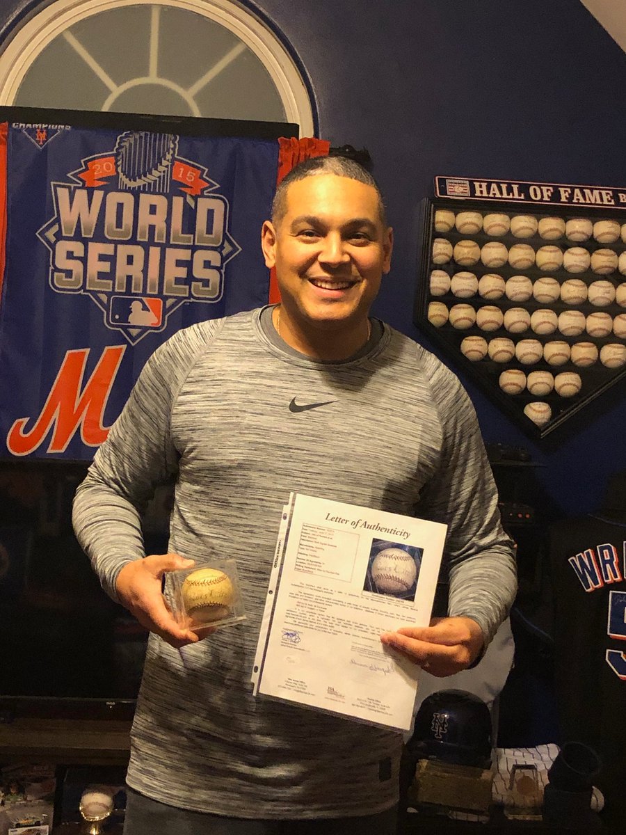 hap024's tweet image. Thank you @TRISTAR1 !!! It all started on 1/6/18 after discovering a Diamond Ticket, and today I get to hold Baseball History. Words cannot describe my excitement. #hiddentreasure #Tristar #HOF #thebabe #BabeRuth #baseball #autograph #yankees #mlb #sandlot