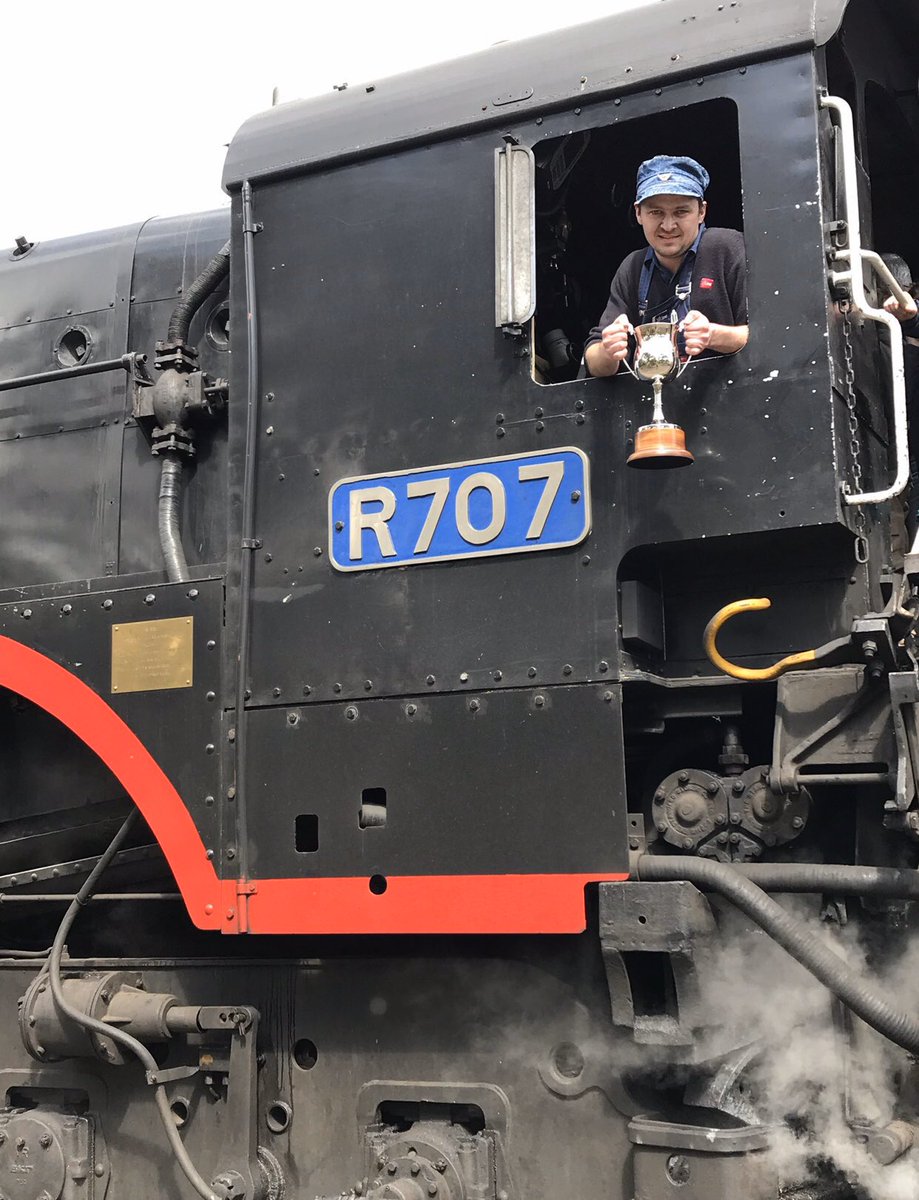 707_operations's tweet photo. Memories of 2019 - the Grainlander & The Wycheproof cup on R 707 Keep a lookout for 2020 trips https://t.co/USOFbofYj5 #vintagerailtravel @MelbourneTourV @AnnDurie1 @VicTrack_Vic https://t.co/OCZNl0zZjg