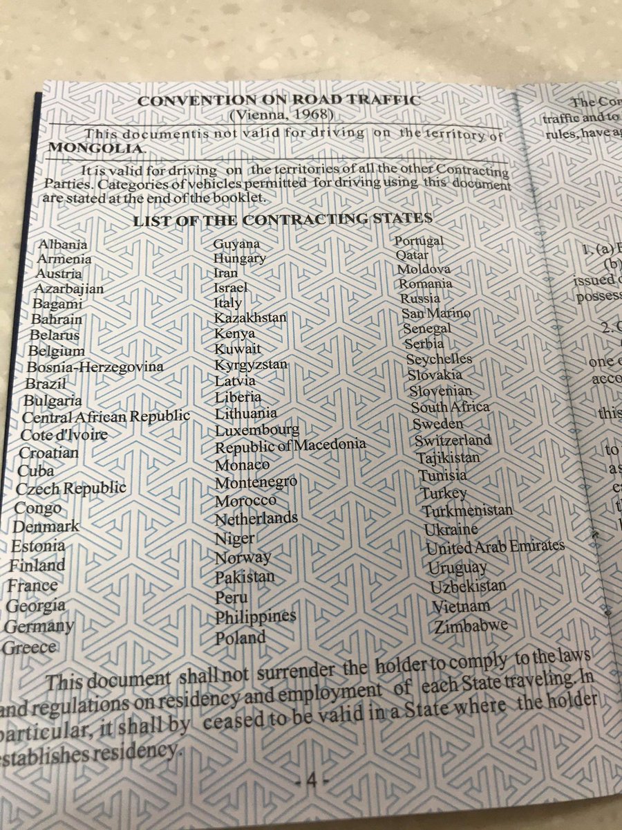 Олон улсын жолооны үнэмлэх Сансарын ЦЕГ лицензийн төв дээр иргэний болон жолооны үнэмлэхийн хуулбар аваад ажлын 3 хоногт жилийн 20,000 төгрөгөөр олгодог юм бна. Төрийн зарим үйлчилгээгээ эрэн сурвалжилж байж олж авах юм аа. Аялахдаа заавал даатгуулаарай ард түмээн ✅