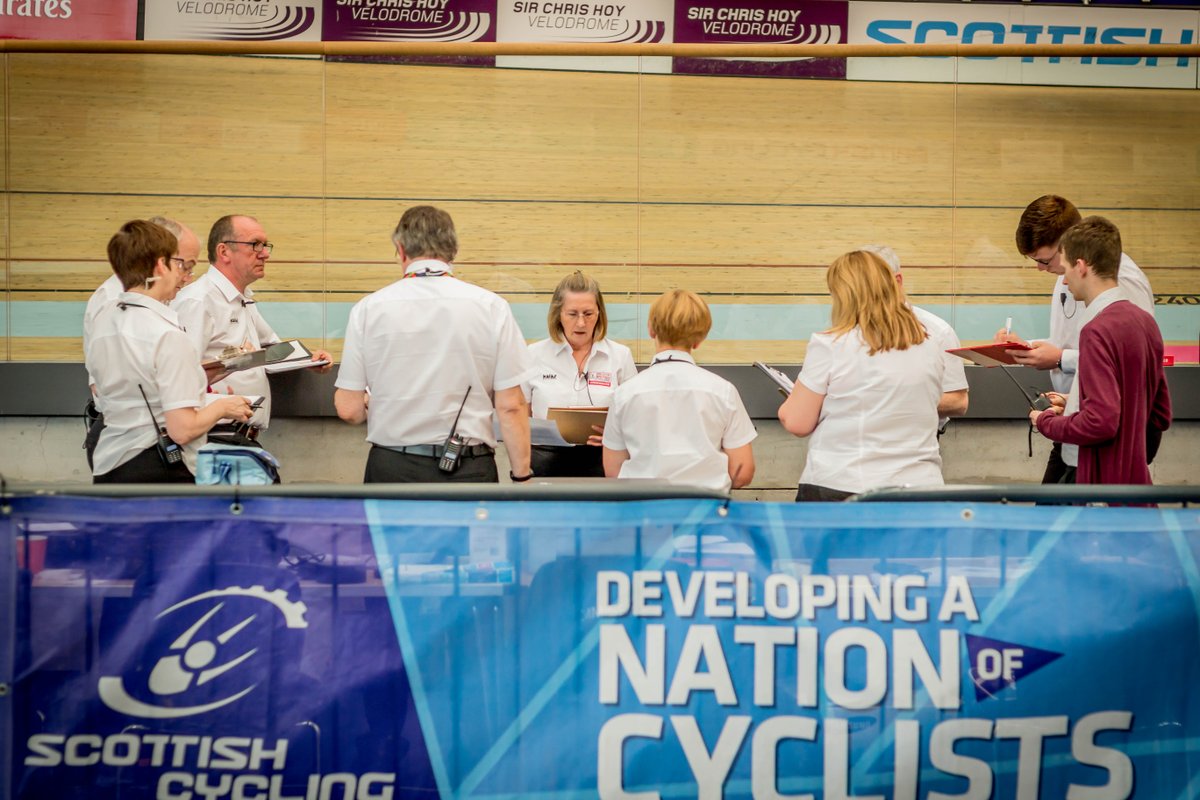 We’re looking for new volunteers to become commissaires in 2020! ⏱️🎖️⭐

Do you want to develop your communication, decision making and leadership skills? 👍

Do you love cycling?🚴‍♀️

Contact volunteer@scottishcycling.org.uk to learn more!