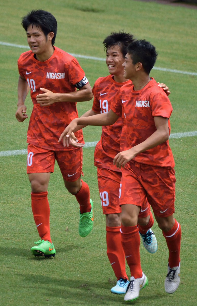 東福岡がインターハイ優勝したときの練習アップ着 東福岡がインターハイ優勝したときの練習アップ着