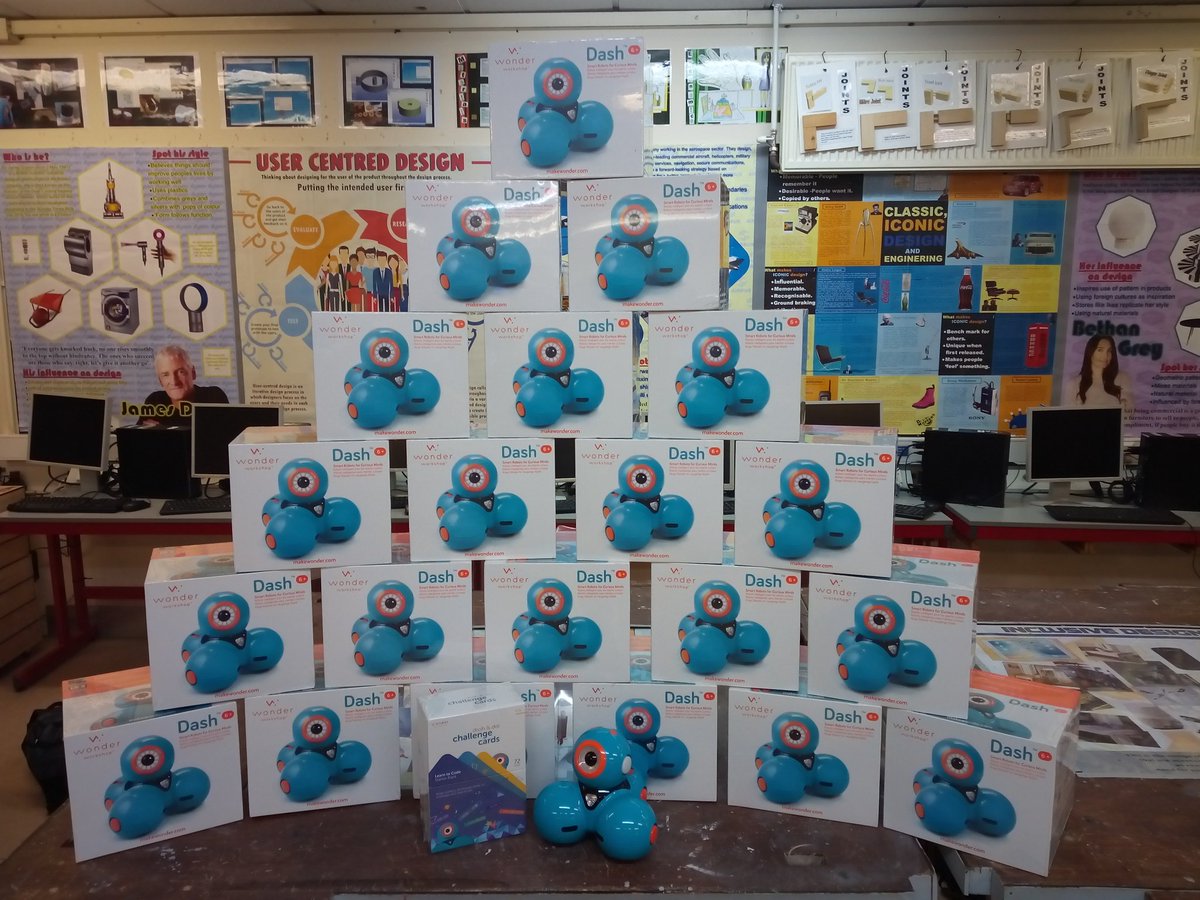 LGS_DT's tweet photo. Now thats a lot of #Dash robots from @WonderWorkshop These are for our cluster #primay #schools as part of #crackingthecode with @sewalesEAS. #sheinnovates #skills #STEM #DT #maths @STEMpwdLearning #problemsolving #curriculumforwales @lewisgirlssch @EAS_STEM @EAS_skills https://t.co/orTNwzkKrN