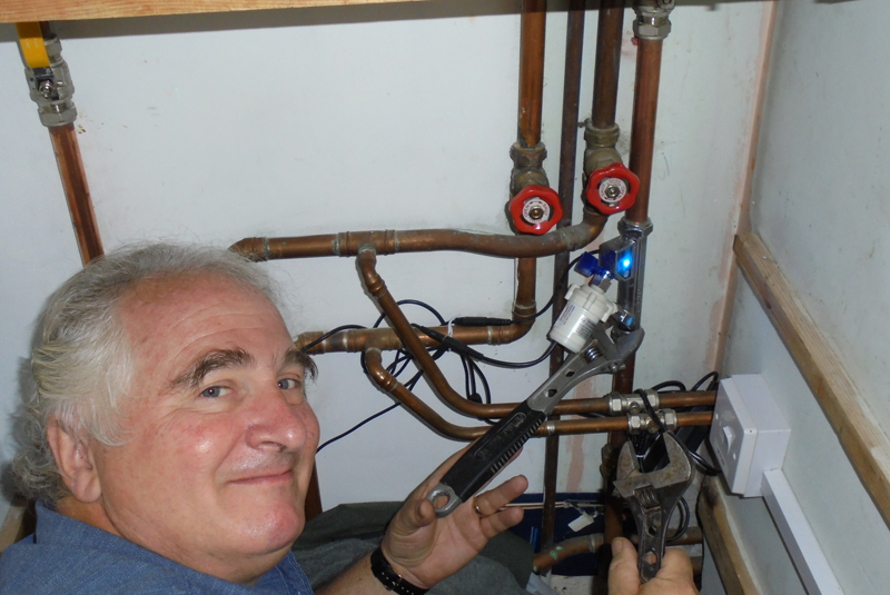 Install the Shower Power Booster in 3 Easy Steps!
 
The versatile Shower Power Booster #pump can be fitted in most locations to boost showers, taps, combi boilers, radiators &amp; entire systems

Find out more with our #installation guide at bit.ly/2Ja6z14  

#plumbing #DIY