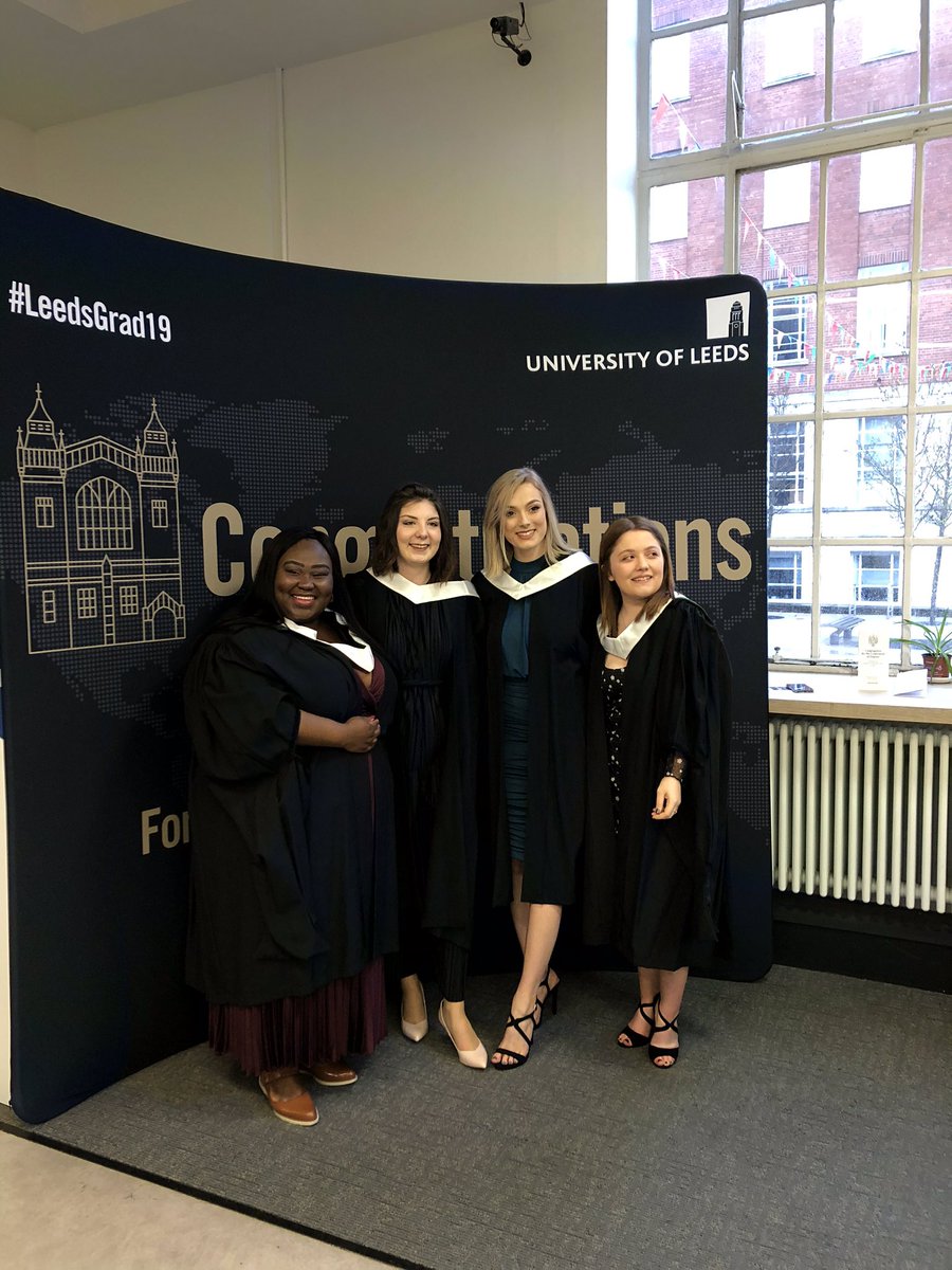 ShadowOf1Dream's tweet photo. #LeedsGrad19 https://t.co/IcWWkcTtlu