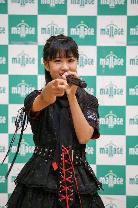 Twitterのコスプレ画像3