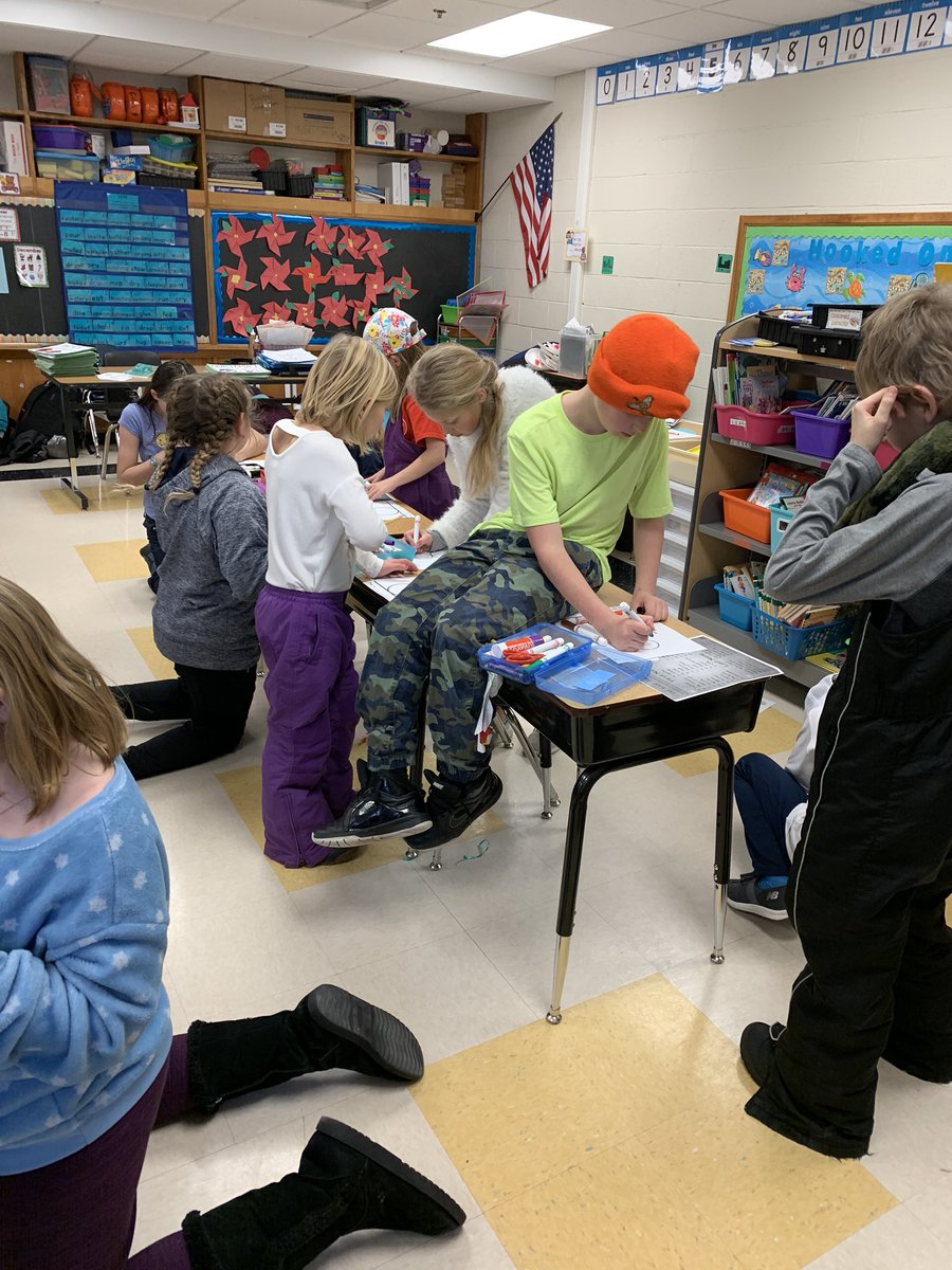 Mrs_Myhre_HES's tweet photo. Throw back to Tuesday when we mailed letters to Santa AND got to chill out with our 4th grade buddies! #writingletters #postofficevisit #thankyou #HLWWProud https://t.co/WNXWzlfOdc