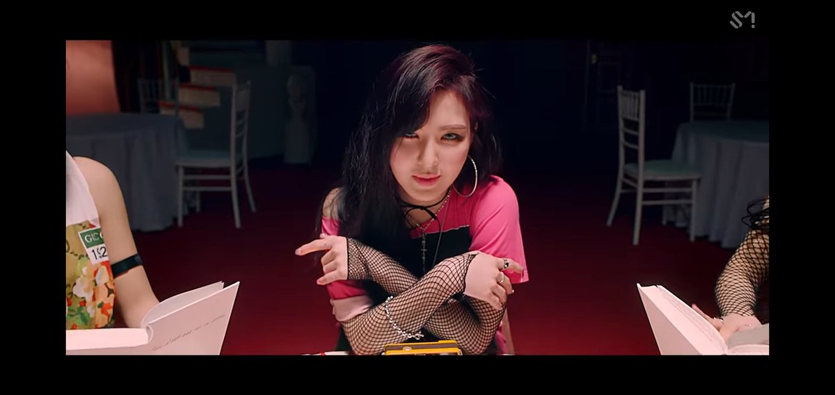 51. What did Wendy learned about the cult? In the first photo, she is reading with them but then this scene happened. looks like she is just faking reading the book. Because she also knew something about Irene's controlling them. But keep it to herself.