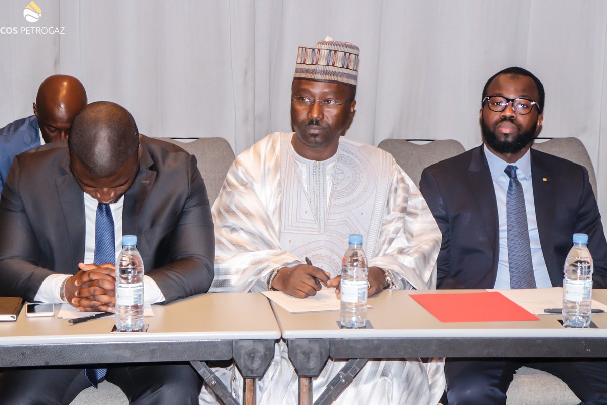 Début de la Consultation avec le Patronat, le Secteur Privée, les Groupements et Associations sur La mise en application de la politique de promotion du contenu local.

#ConsultationPetrogaz #Kebetu #Senegal #ContenuLocal #Cospetrogaz #MPE