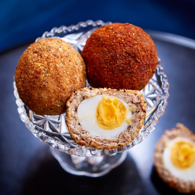 saltdigitalUK's tweet image. Looking to shop locally more in the New Year? Make a start at Harry's Sausages by choosing free range pork from the South Downs. All their products use a unique seasoning blend and are gluten-free too. #shoplocal @sausagelovage &amp;gt;&amp;gt; harryssausages.com