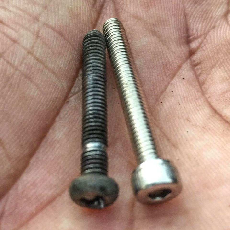 stcityclassics's tweet photo. Which do you prefer, practical allen bolts or the original, easy to strip crossheads?

https://t.co/UK8631WHPz 01142525400 https://t.co/ou9oRolbhb