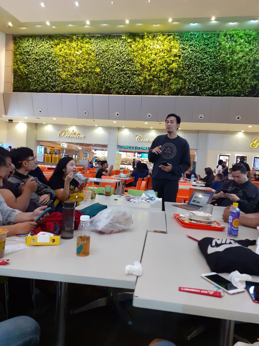 Rivaldokansil20's tweet photo. #BATcafe 24.0
Meetup again, untuk mengenal lebih dalam tentang peramban @brave dan @AttentionToken
@IndoBrave @BAT_Community @BAT_Indonesia @vikingkarwur #BeBrave #BATcafe https://t.co/HA9yvu5gsY