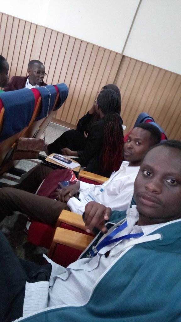 kevinasaria's tweet photo. #IEEEASYP2019 @IEEE_ASYPC @ieee_ku , small discussion https://t.co/ZlJ70eMb94