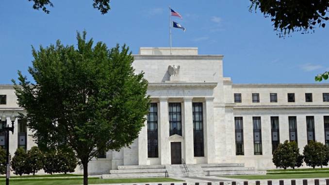 Tributa_Simple's tweet image. ¿Cómo influye en la ECONOMIA PERUANA las decisiones de la Reserva Federal de Estados Unidos? tributacionsimplificada.com/2019/12/19/com…