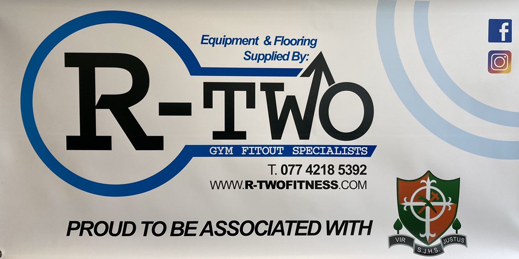 sjbhsPE's tweet image. Santa 🎅🏼 has come early to the staff &amp;amp; students of @stjosephsnewry today. What a job R-TWO Gym Fitness Specialists 🏋️ have done #newgym #rtwo 💪