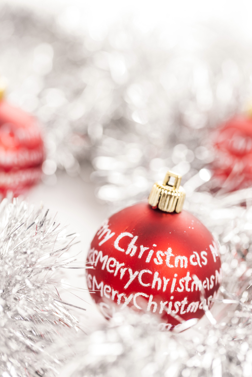 Jäikö joulukuusi hankkimatta? <a href="/aiahola/">Antti Ahola</a>'n Halaa puuta -sovelluksen avulla löydät lähimmän kaupungin istuttaman (joulu)kuusen Helsingin alueella! paikkatietoopas.maps.arcgis.com/apps/webappvie… Avoindata.fi toivottaa kaikille rauhallista joulunaikaa 🎄