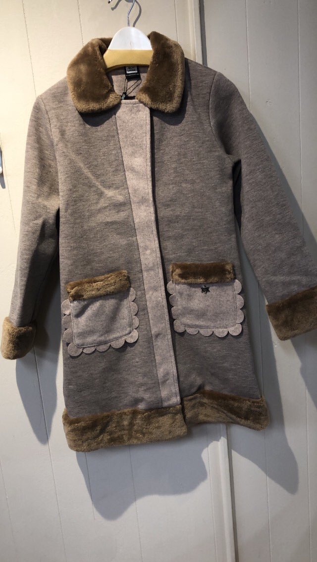 Bout_Passerelle's tweet photo. You can still look cute when it’s cold, and we have some of the cutest coats in town. https://t.co/nerPP4hffE