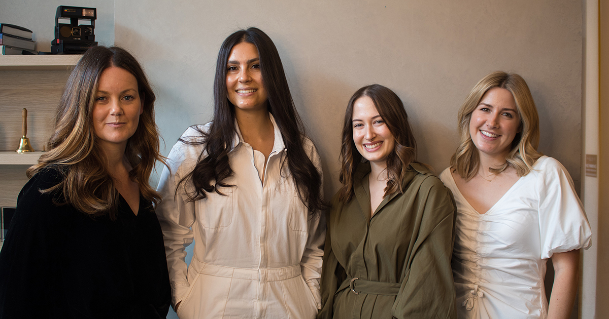 vogueaustralia's tweet photo. The Vogue team share their thoughts on Redken's Shades EQ Gloss, the professional hair service you need to try now. #Sponsored @RedkenAustralia #doyoushadeseq #redkenaustralia #redkenready https://t.co/kZuh87S4XI https://t.co/Ew12vPzmEv