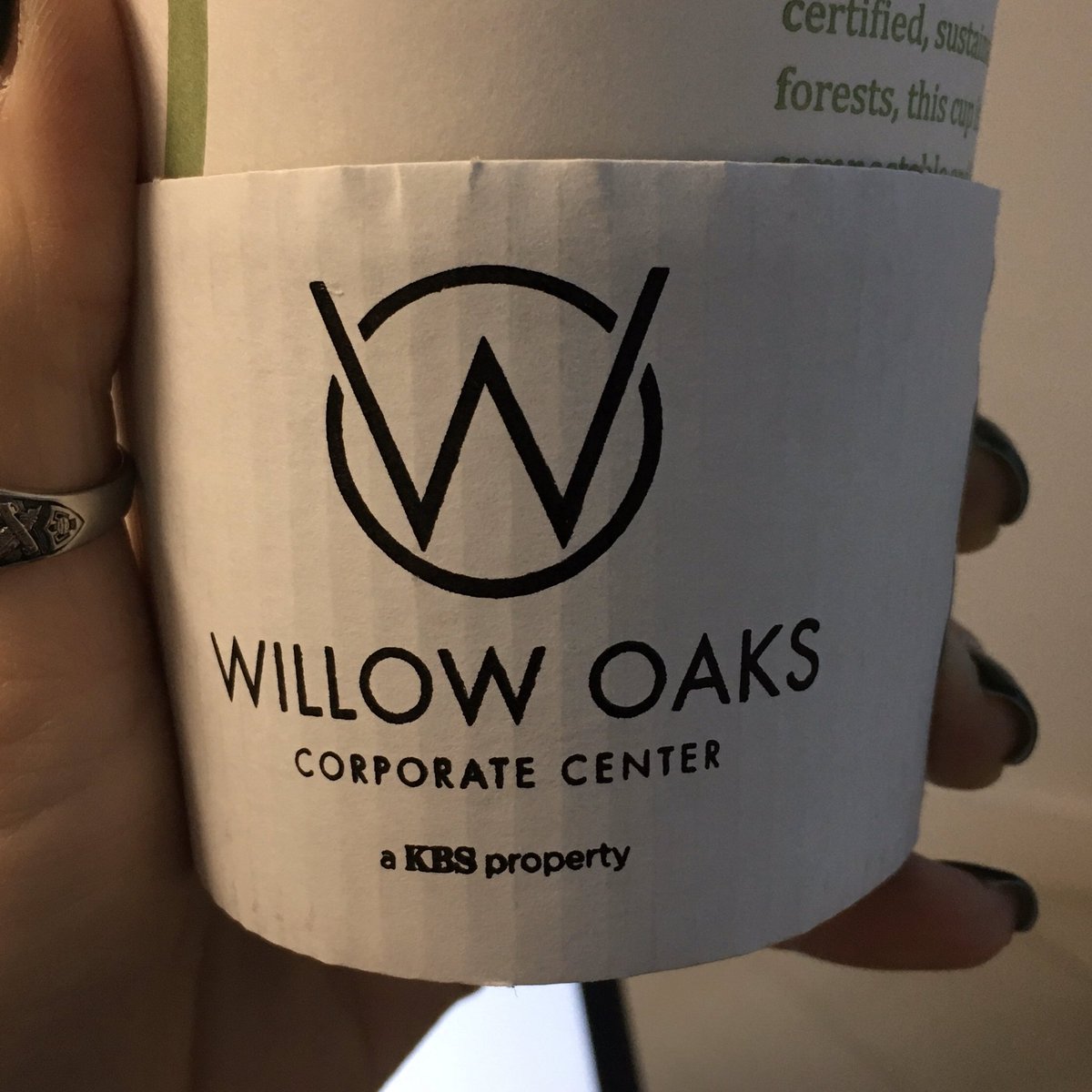 MsDushokMath's tweet photo. I was today years old when I realized the logo is the letter “W” on top of the letter “O” and not, in fact, the letter “W” poking out of a circle. 🤔🤦♀️ #isitbreakyet #comeoncomeon #needmorecoffee https://t.co/tdCLqVkOZm