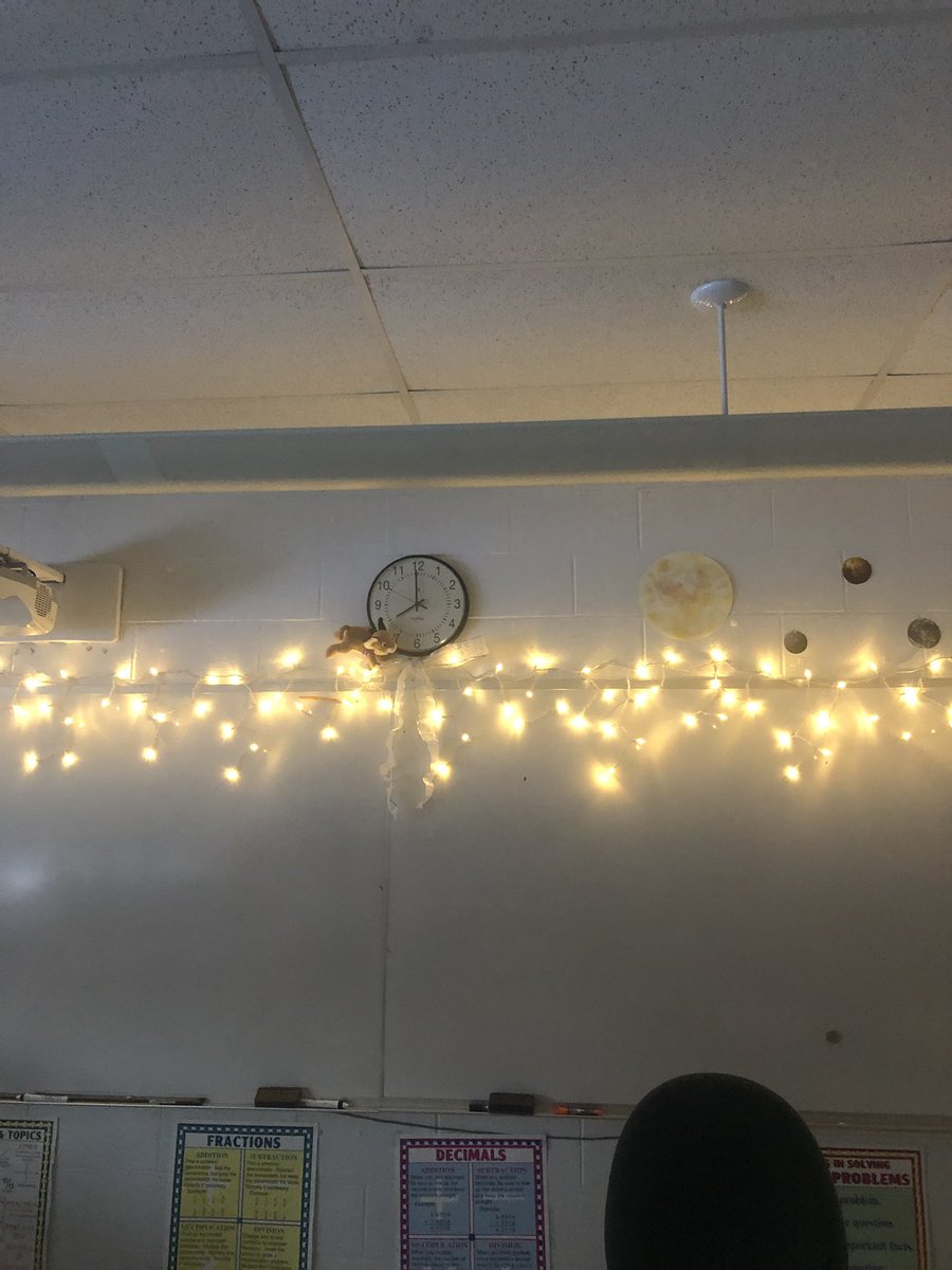 AlwaysUsePencil's tweet photo. Bobby Bobcat was inspired by the snow squall yesterday and brought some “snow” in the classroom. 🐯❄️ https://t.co/C5R9Mrtlst
