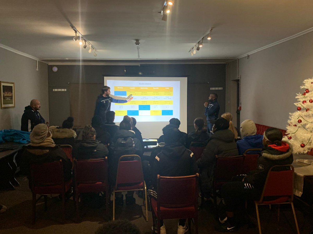 sutton_academy's tweet image. A fantastic effort from the girls who attended our first @suttonunited girls trials. Thanks to you all for coming!! Very exciting times for our @SuttonUtdWomen team and this programme!!!! #Academy #Trials #Opportunity #RealPathway #RecruitingNow