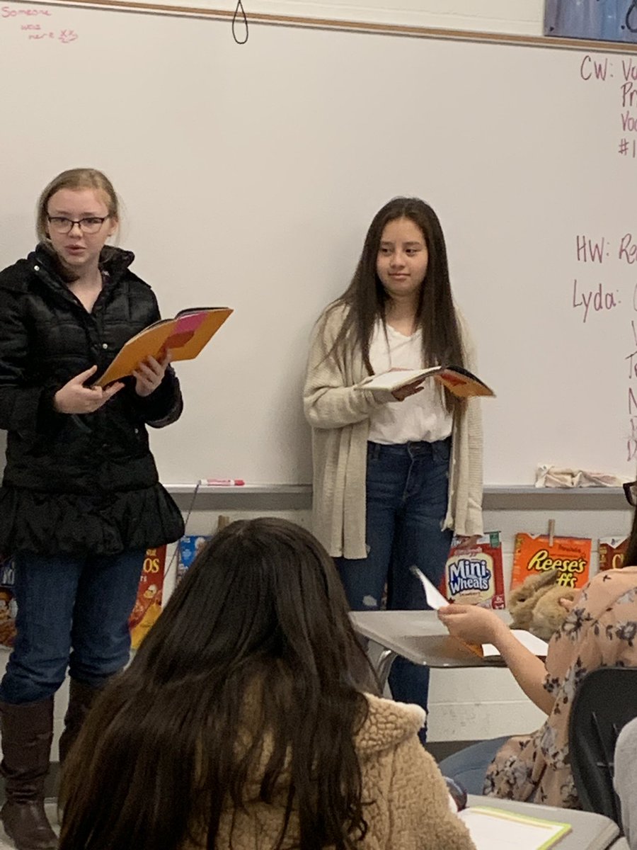 Thanks to student leaders who took on the responsibility to take on our weekly lead lesson. <a href="/avmsKnights/">Apple Valley Middle</a> <a href="/avmsteamphoenix/">@AVMSteamphoenix</a> #knightlegacy