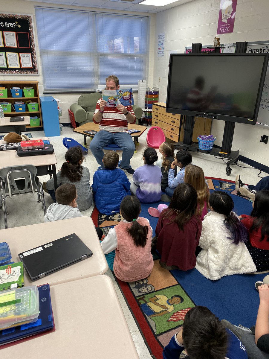 BSTmrsgood's tweet photo. Thanks @KALong63407978 for letting us preview your new book Nina Nine Number Doctor! Great intro to touch points! @unik0911 https://t.co/pC1jwENNSi