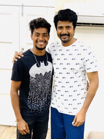PrathapFrenzy's tweet photo. #HeroFromTomorrow #HeroNaalaiMudhal  waiting H E R O 🔥 @Siva_Kartikeyan treat ♥️ @SKProdOffl @Sk_24x7_offl @Siva_fc @SkbloodKarthik @ActorSKNews @SKProdOffl @Siva_fc @Sk_24x7_offl  🔥🔥🔥🔥 https://t.co/F9XPl7Ymgt