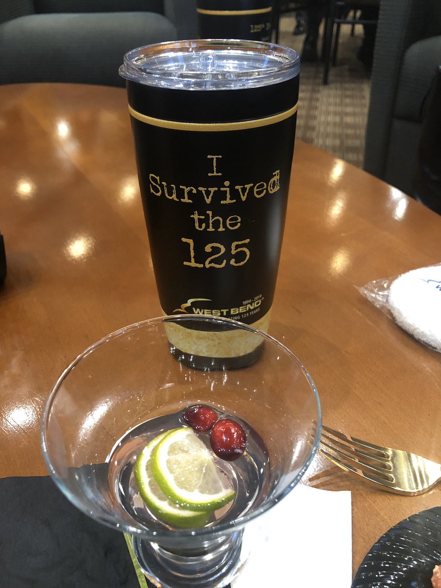 Holiday party ✅
125 Year Celebrations ✅
Looking forward to 2020! Thanks <a href="/WBsilverlining/">West Bend Insurance Company</a> 🎆