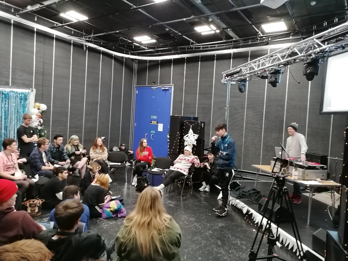 Lots of exciting activity has been taking place for Careers Week at @Access_Creative Norwich. Yesterday DJ Chrome returned to the centre to run a DJ and Rap workshop for Vocal Artist and Music Tech students. #norwich #musicworkshop #accesscreativecollegenorwich