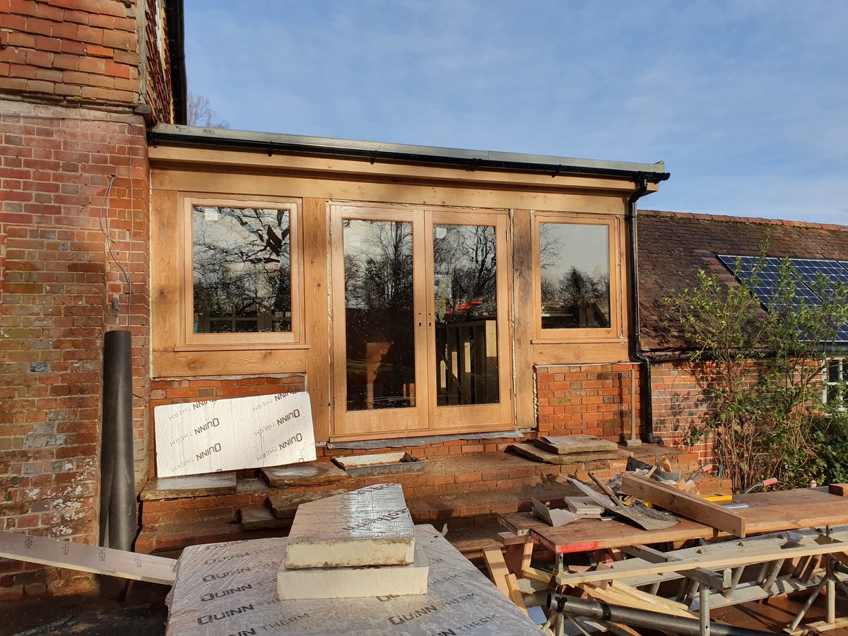 SmithersTwins's tweet photo. When it did stop raining for 5 minutes yesterday, got a shot of the progress of oak framed extension in #Blackham #joinery #oakwork #grproof #lantern https://t.co/sI7Zt6vBWs