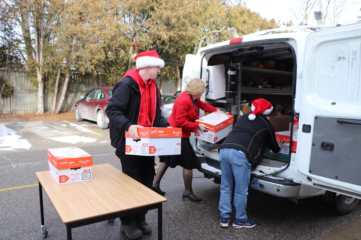 A huge thanks to <a href="/AtlasCareGTA/">AtlasCare</a> for playing Santa this Christmas season. Having you help with our largest food drive pickups is an amazing gift.