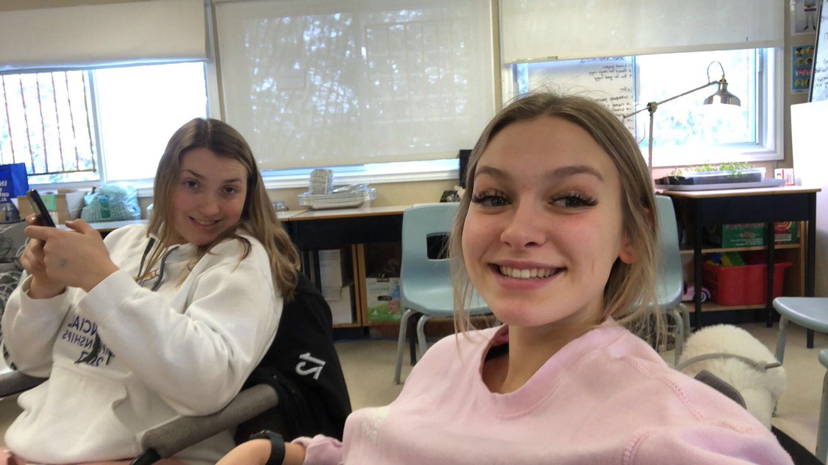 <a href="/lauren_jmss/">Lauren</a> and I are enjoying the second last day before the Christmas break!! #jmsshpa12