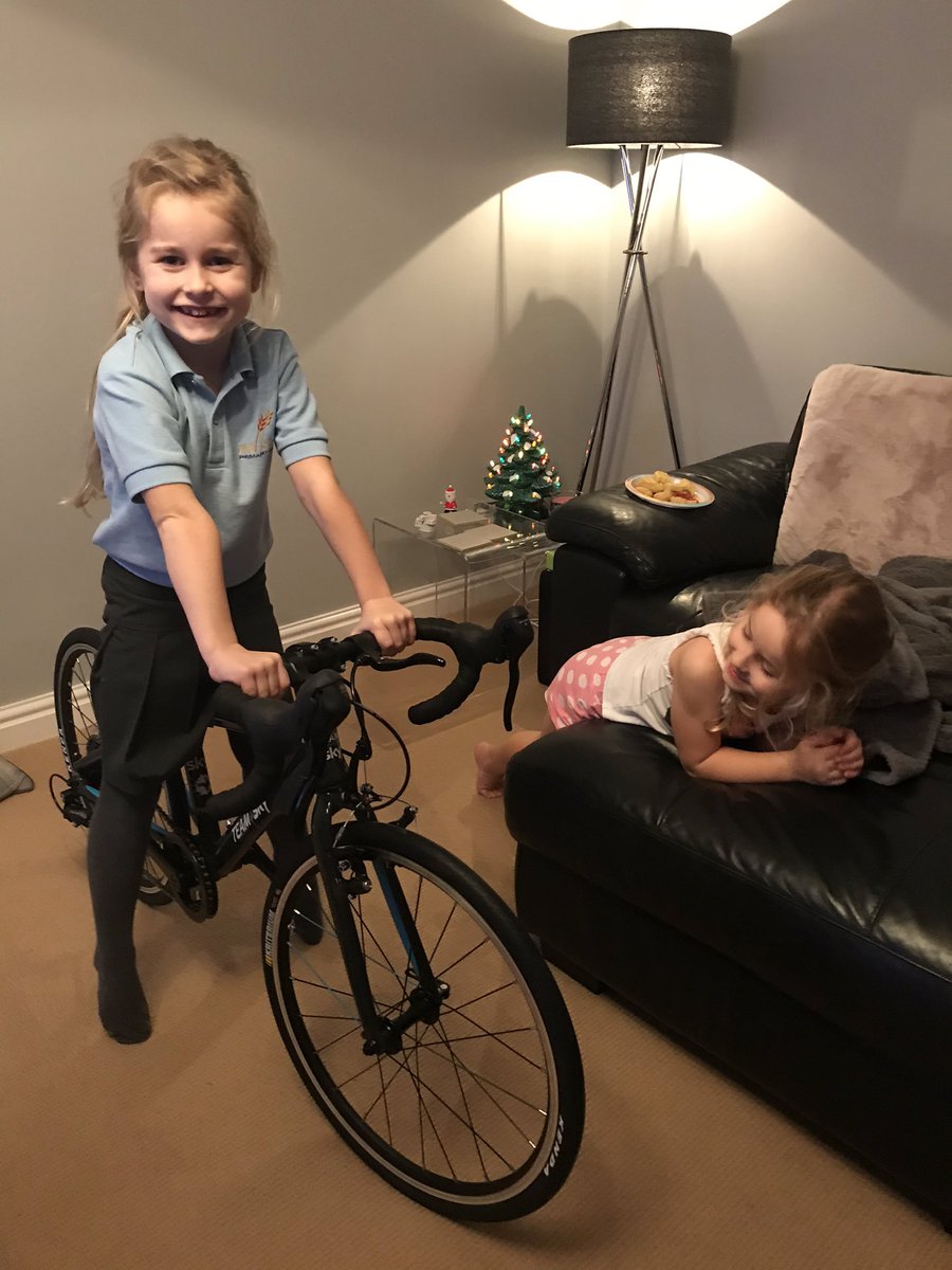 BennyHalton's tweet photo. #skyvip Thanks Sky! Quality bike https://t.co/0AzpVoJM2n