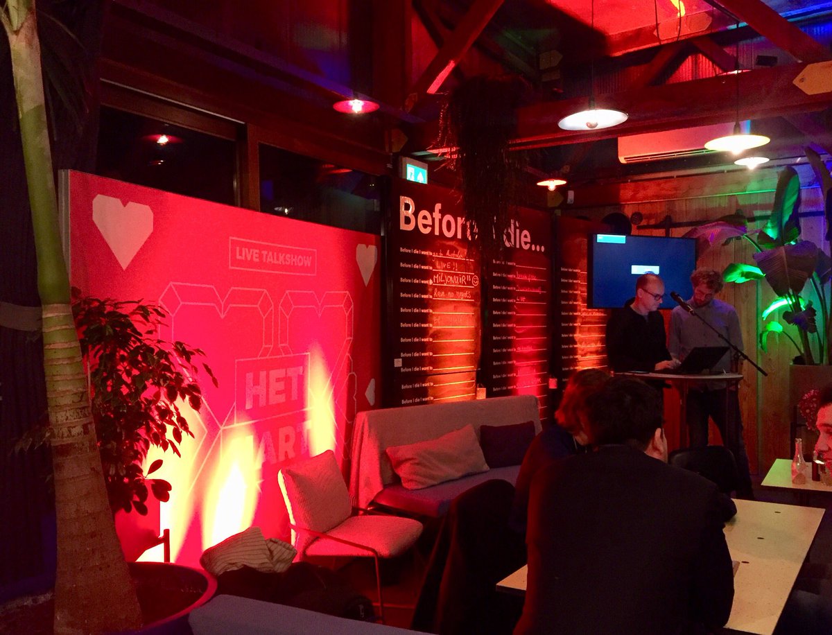 Wat een leuke plek dat @RAUMutrecht! Straks vanaf 20 uur de stadstalkshow met @teddytops en @OscarKocken en wij namens @SENSuitvaarten. Leuk als je komt!