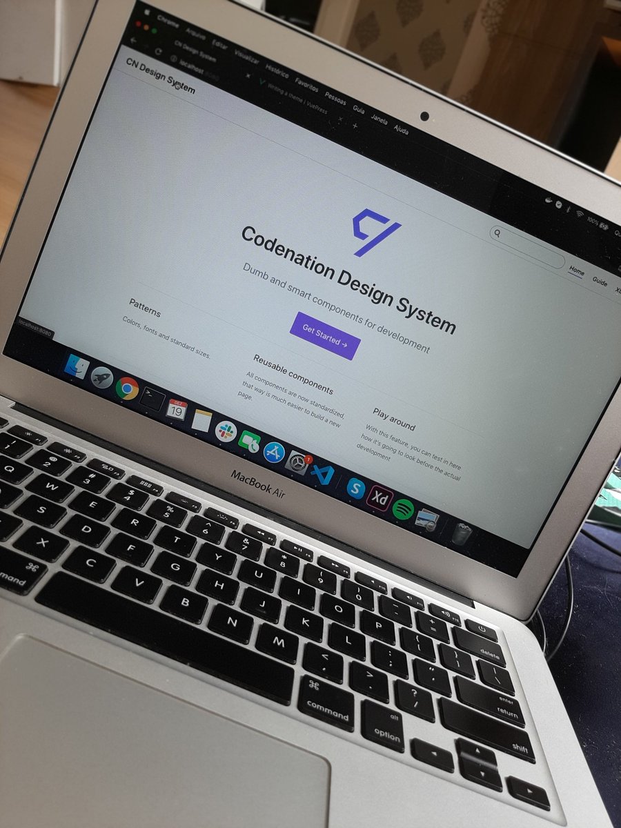 devmichellehorn's tweet image. essa é a carinha da aplicação com design system da @codenationdev
optei por usar o @vuepress
#girlswhocode #devgirls #vuepress #vue