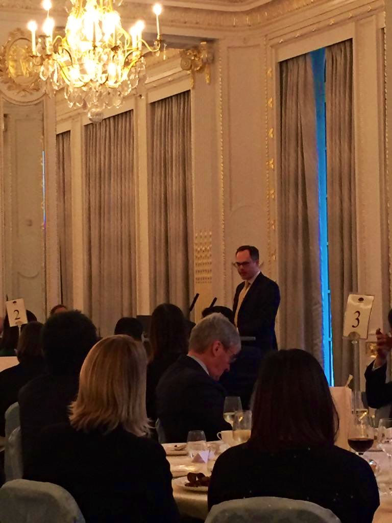 WingKoo2's tweet photo. Nice to celebrate Christmas @ #HK Association lunch @MO_HOTELS to end the eventful 2019. Mr Rupert Ainley OBE, Joint Head of China Dept (Hong Kong) at Foreign &amp; Commonwealth Office, shared his invaluable insight on the political situation in #HongKong. https://t.co/cAEtYAl2nI