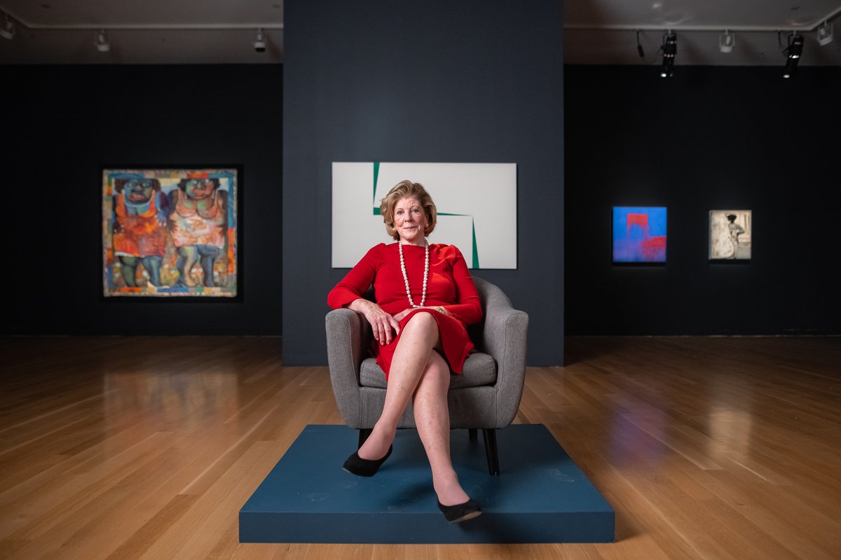 Sothebys's tweet photo. #Bestof2019: In March, philanthropists @Oprah and Agnes Gund joined forces for ‘By Women, For Tomorrow’s Women’ -- the first all-women artist benefit auction at a major auction house, which saw a new auction record for artist Carmen Herrera: https://t.co/ZGdFGMPicH https://t.co/JRD28QWVfT