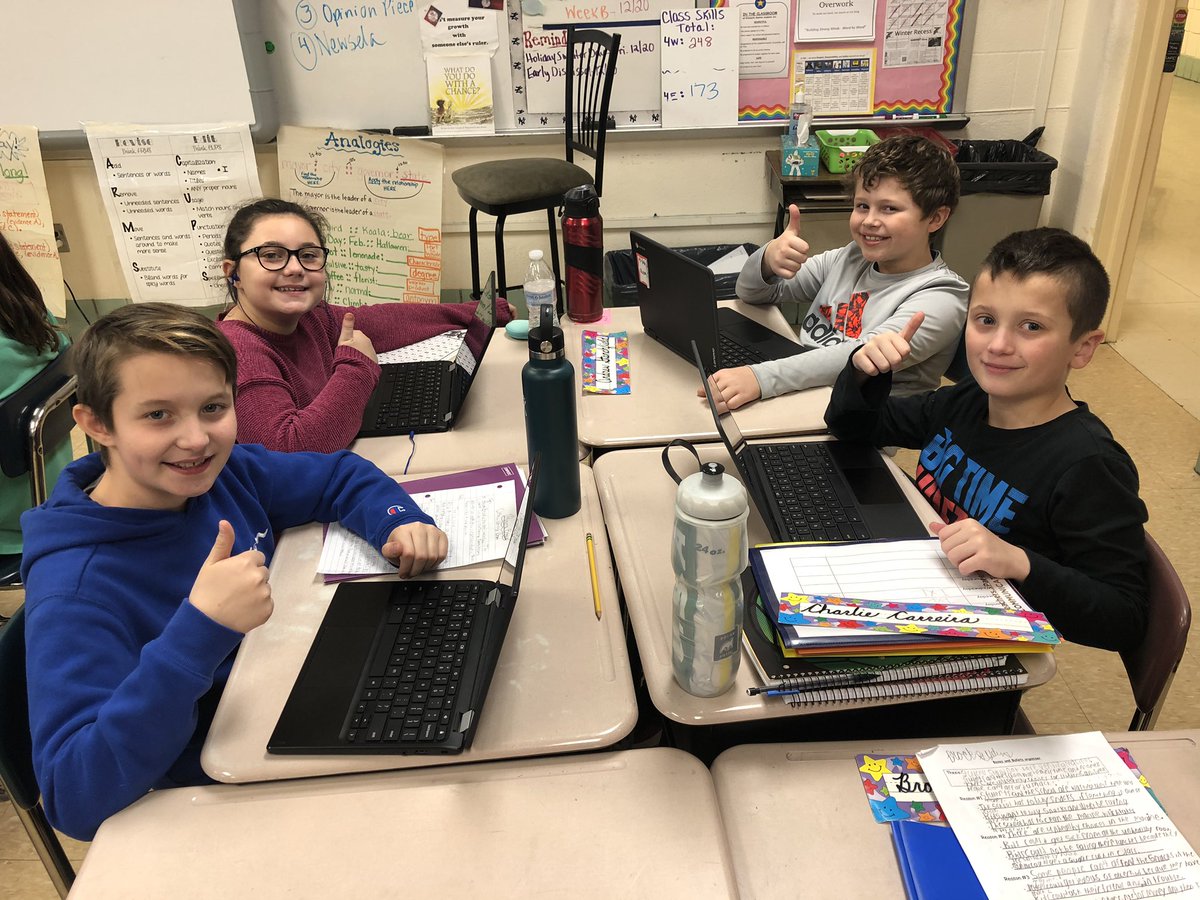 amandawand's tweet photo. Day 11 of #12daysofNewsela with our topic: “Binder Bonanza” Students were able to pick any article assignment in their binder and share article recommendations after completion. @Newsela @BevBeldenESS Check this out: Newsela | Five myths about Hanukkah https://t.co/ZxP3scGRCz https://t.co/FkKyiu2vb7