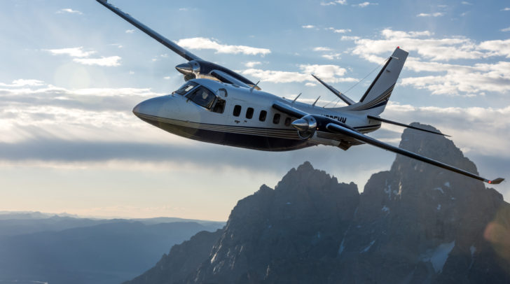 TCAircraft's tweet image. The highly sought after #TwinCommander. bit.ly/2PEa3fq #commander #pilots #turboprop #generalaviation #airplane #flying #airplane #aerocommander #jetprop